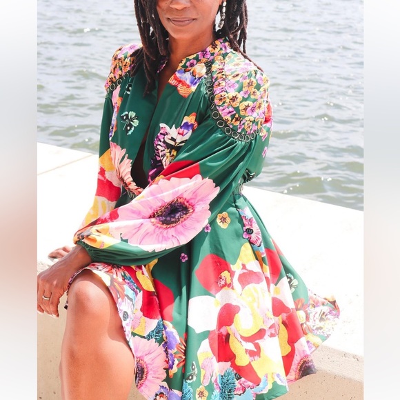 L'ATISTE by AMI Plus Size 3X Floral Dress Green Long Sleeve V-Neck - Picture 2 of 11